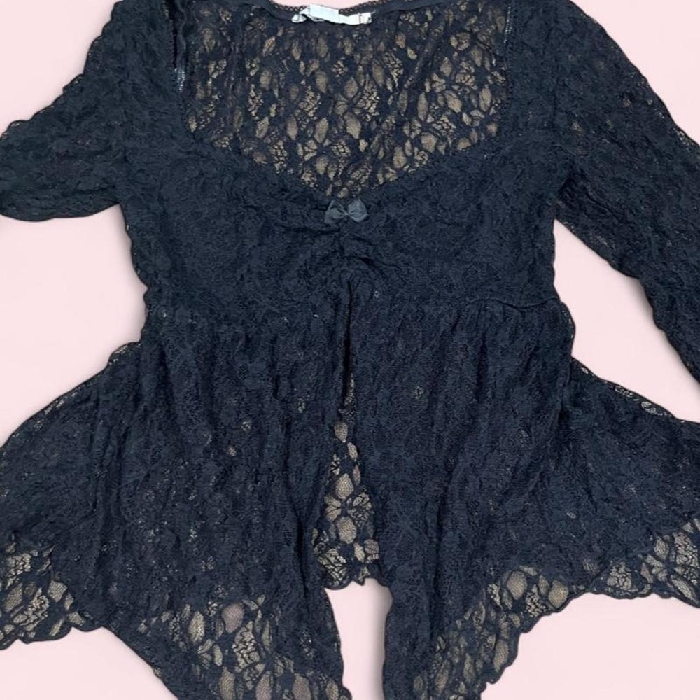 Kimchi Blue Black Lace top Long sleeve Size xs